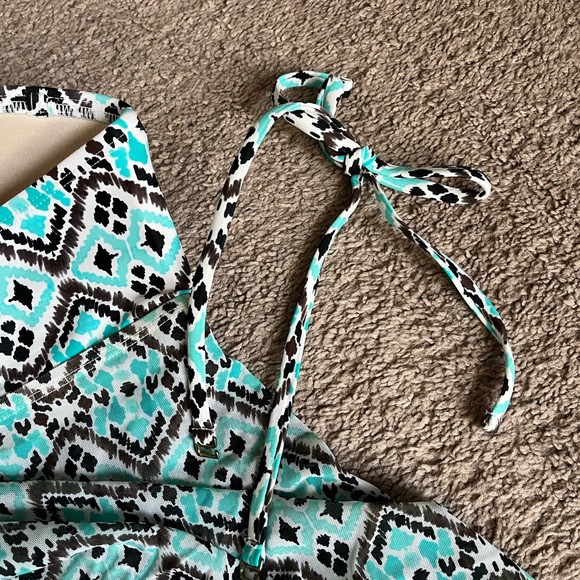 Merona Swim Top (Removable Straps) - Picture 5 of 7